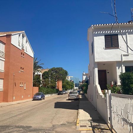 Chalet Adosado En Urbanizacion Con Precioso Jardin Denia Eksteriør bilde