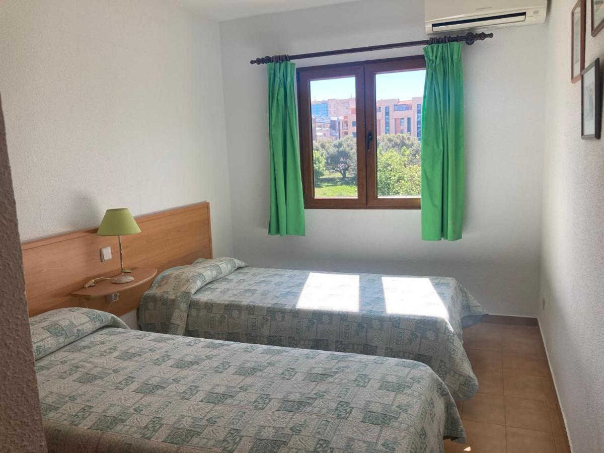 Chalet Adosado En Urbanizacion Con Precioso Jardin Denia Eksteriør bilde